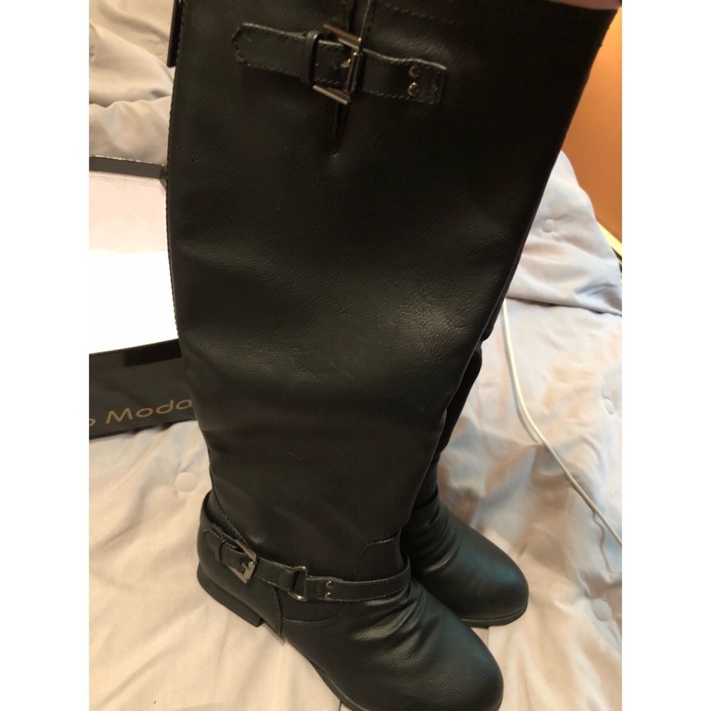 Black boots 👢